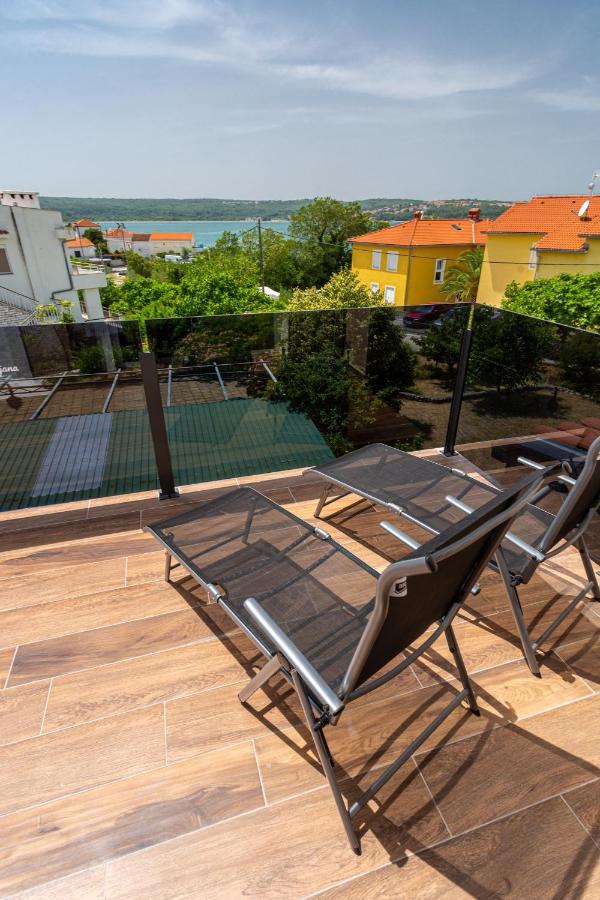 Smiljana Apartments Климно Экстерьер фото